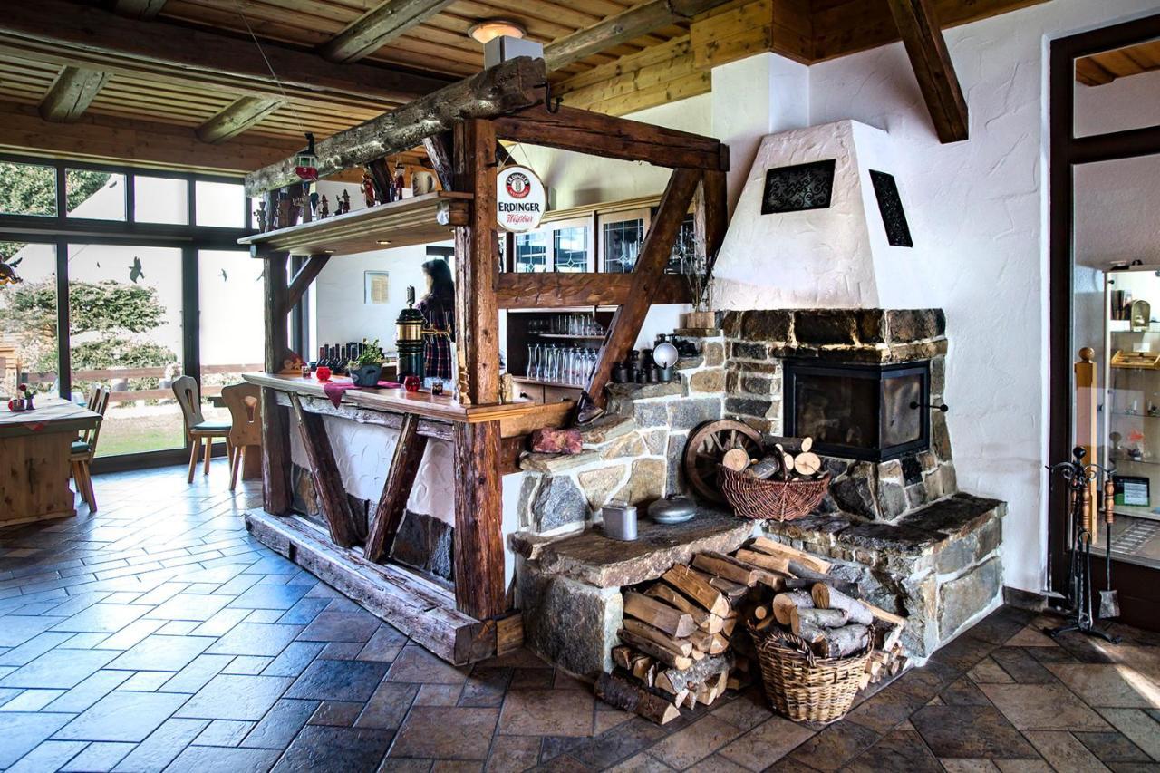 Am Roten Hammer I Gasthof Und Pension Oberwiesenthal Εξωτερικό φωτογραφία
