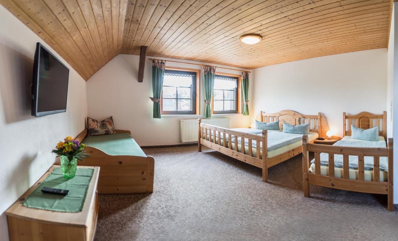 Am Roten Hammer I Gasthof Und Pension Oberwiesenthal Εξωτερικό φωτογραφία